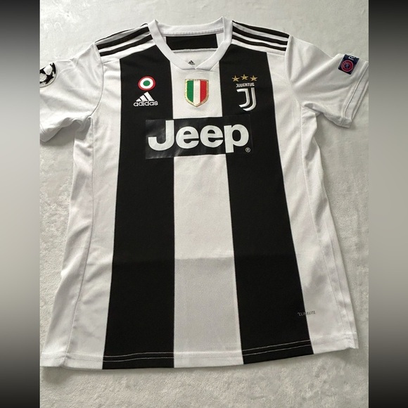 Cristiano Ronaldo Juventus Adidas 18/19 Jersey Men's Size Medium - Picture 1 of 10